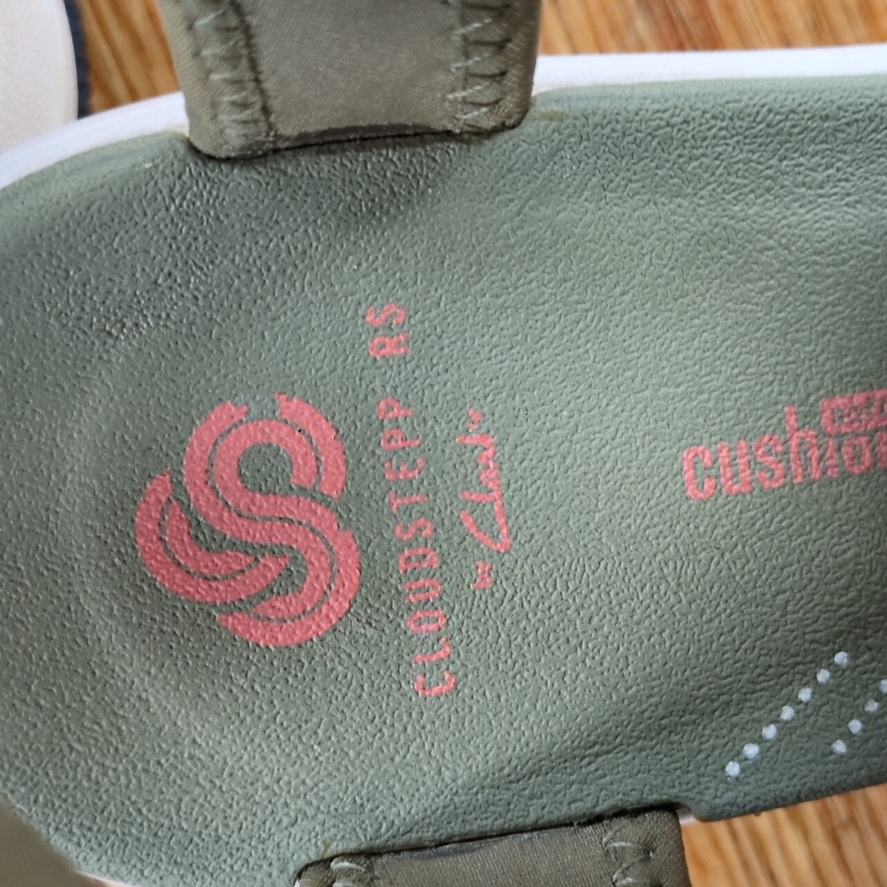 Clarks Cloudsteppers Step Cali Palm Sandasl Green Size 9.5 - Picture 10 of 13